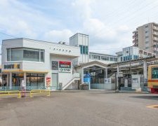 小田急江ノ島線「鶴間」駅